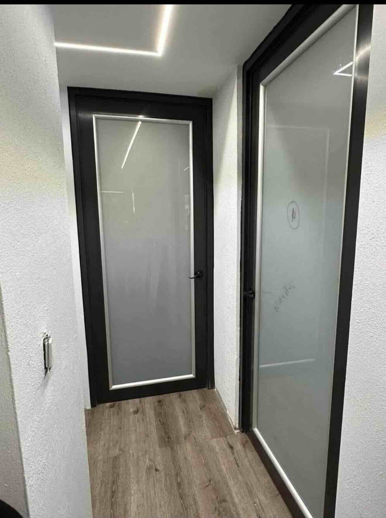 Puertas Interiores — RGD Rodríguez Garage Door 1